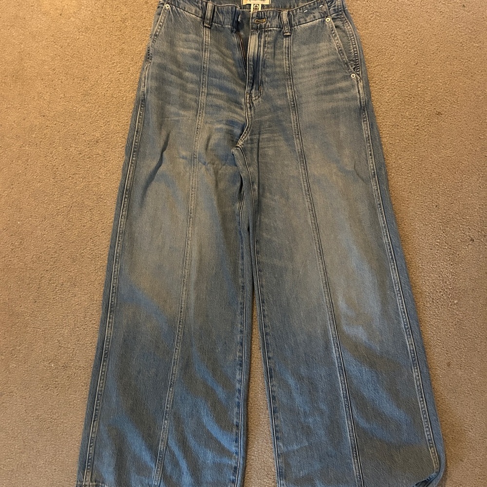 Wide-Leg Blue Jeans